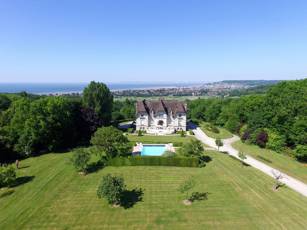 Manoir De Benerville Bed and Breakfast Deauville Eksteriør billede