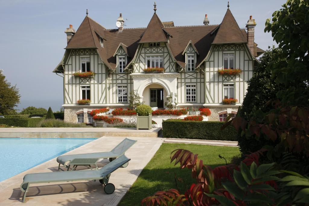 Manoir De Benerville Bed and Breakfast Deauville Eksteriør billede
